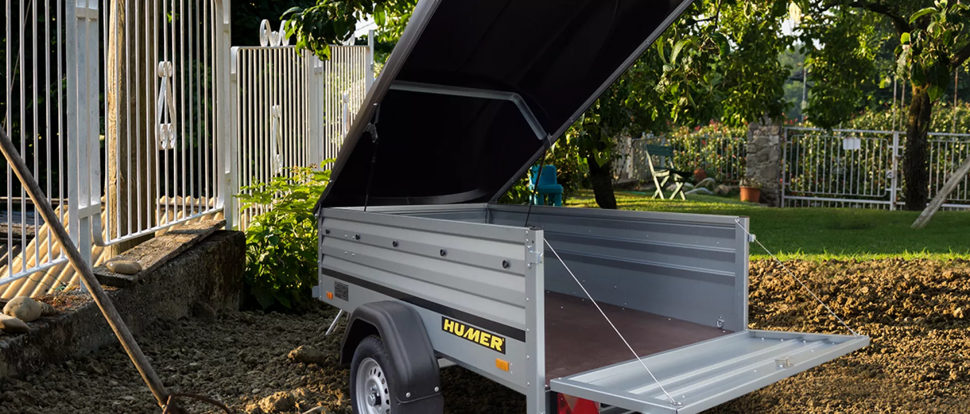 Allzweckanhänger von HUMER in Aktion