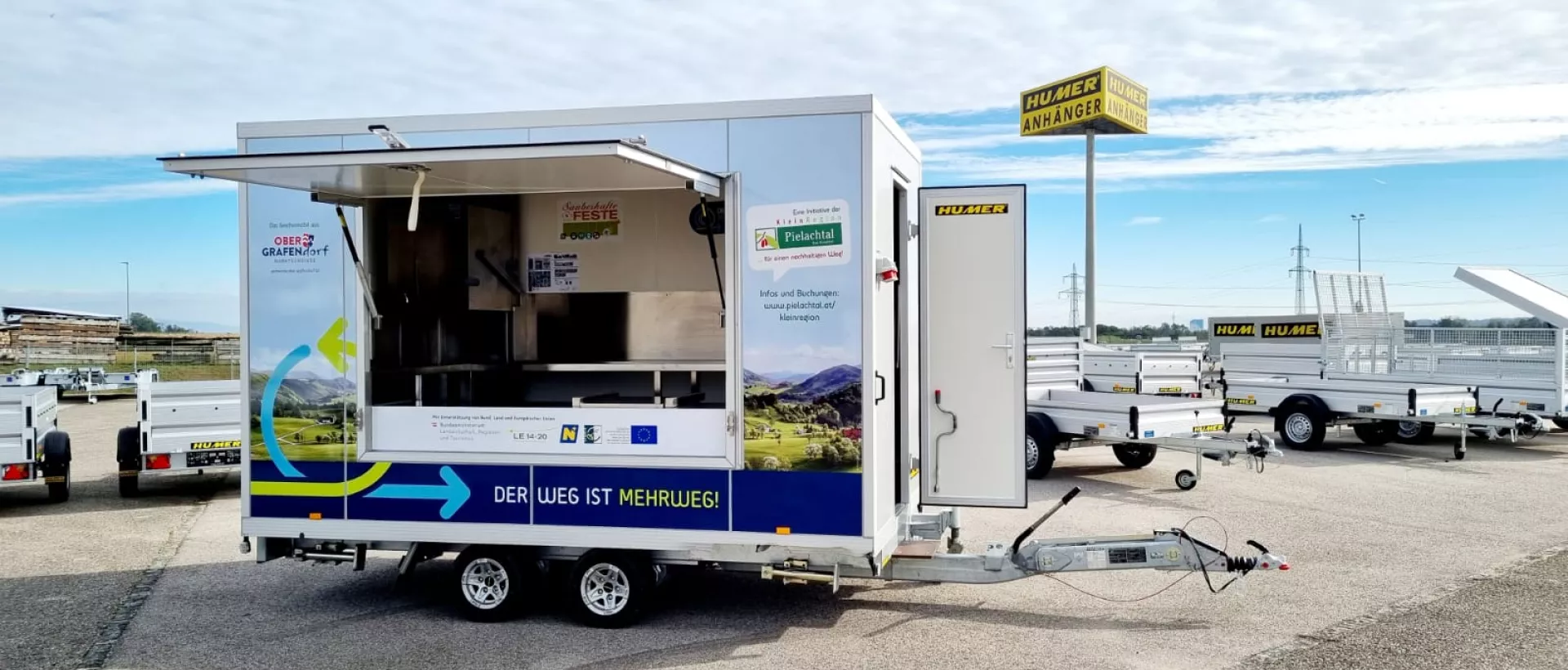 HUMER Geschirrmobile und Geschirranhänger