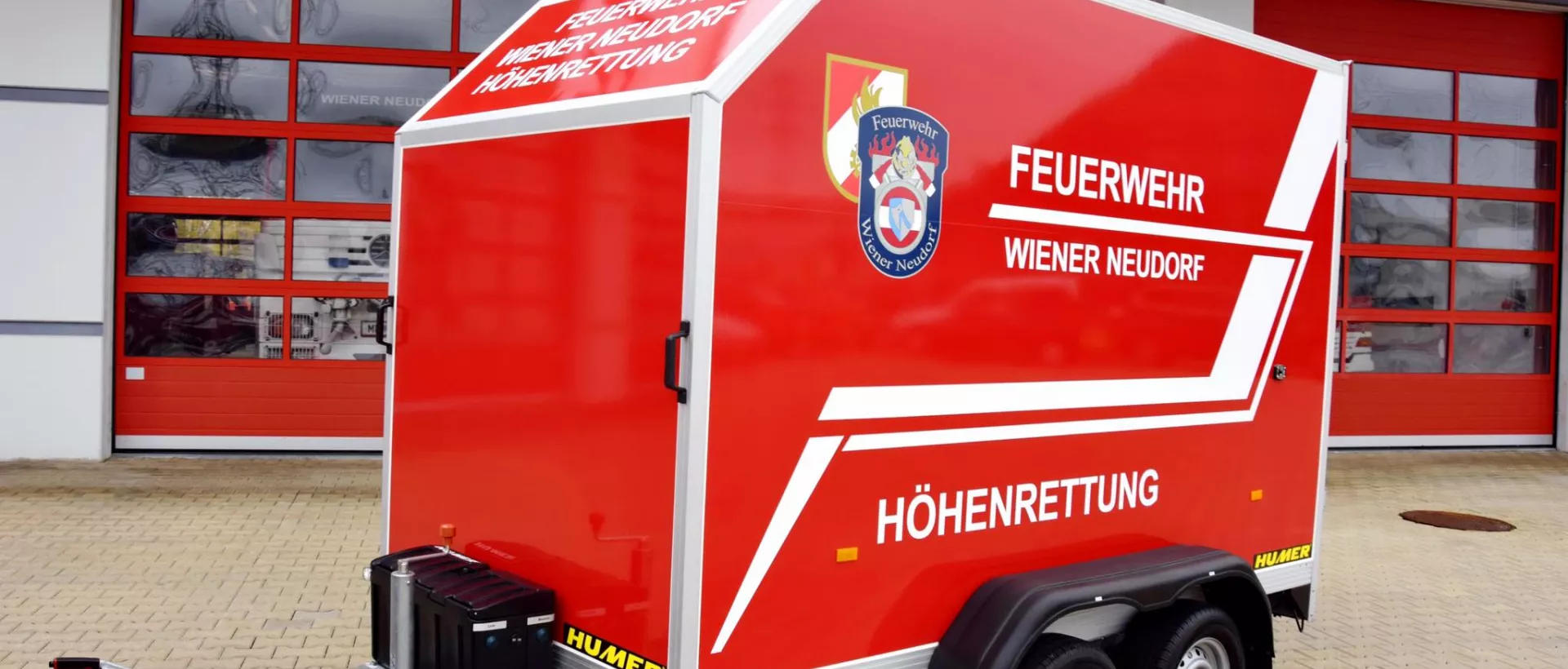 HUMER Tandem-Kofferanhänger vorne