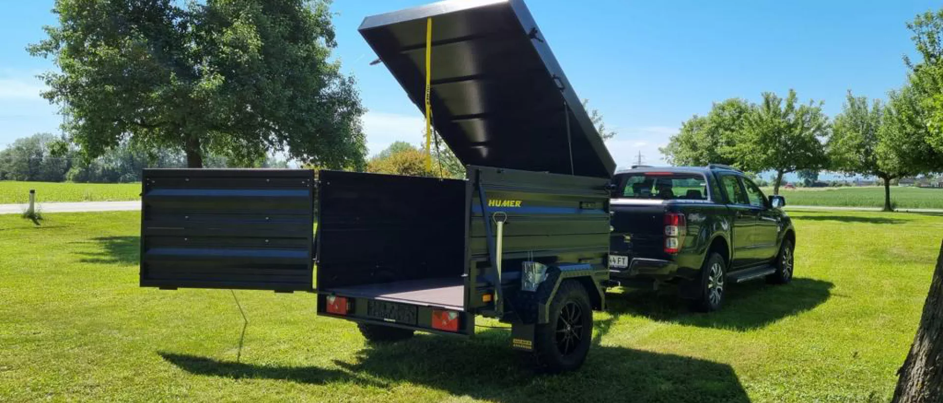 HUMER Allzweckanhänger-K222GS aufgeklappt