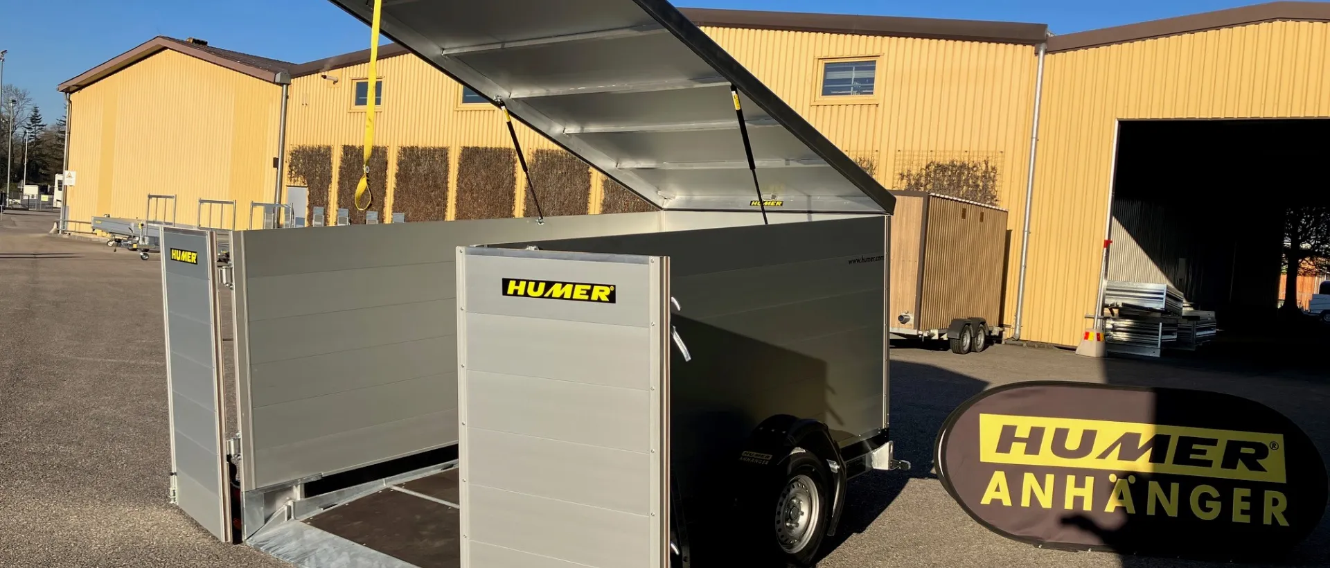 Absenkanhänger Liftomat 