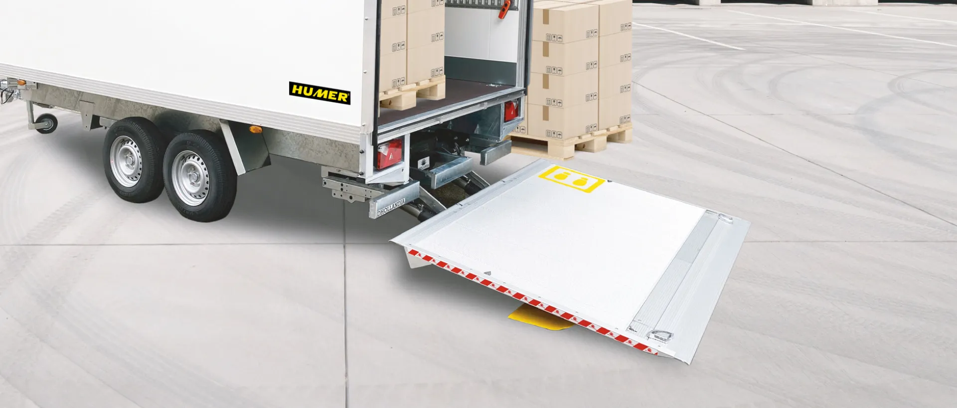 Hebebühnenanhänger HUMER