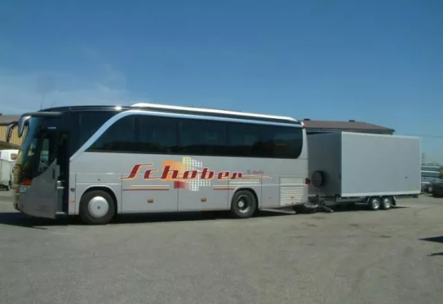 Busanhänger Übergabe