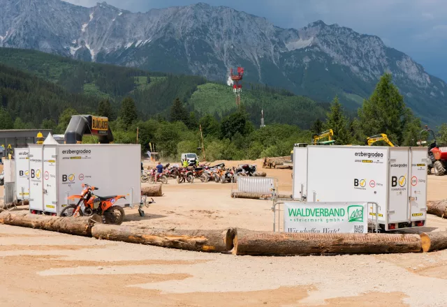HUMER und Erzbergrodeo