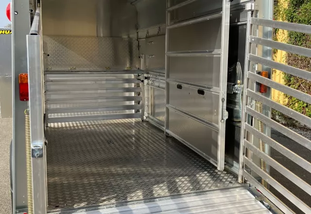 HUMER Sonderbau ifor Williams hinten Detail