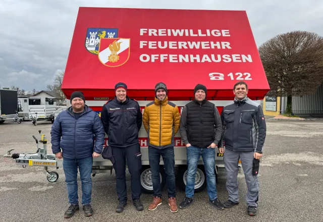 HUMER Sonderbau Pritschenhochlader