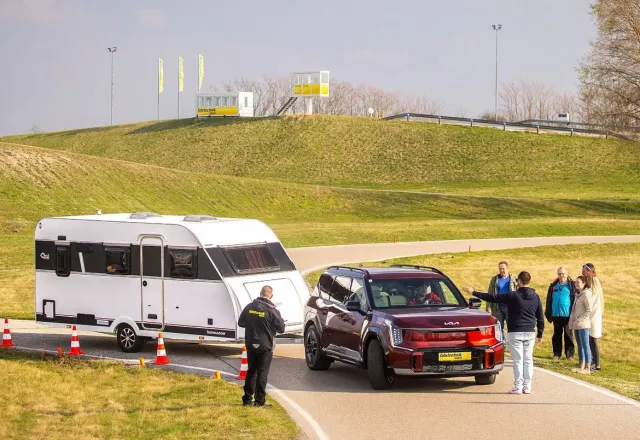 Anhänger-Training Campingtrailer