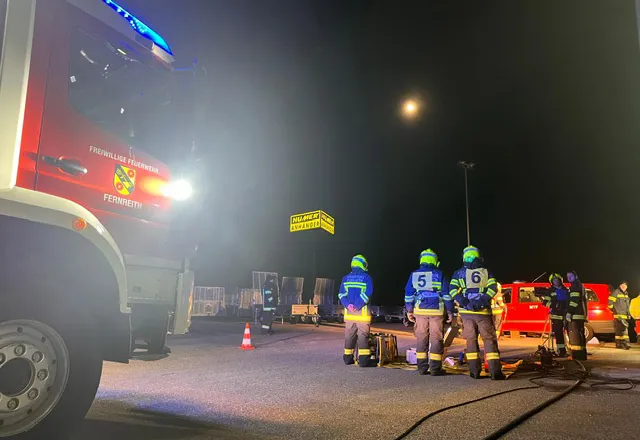 FF Fernreith auf dem HUMER-Gelände FF Fernreith auf dem HUMER-Gelände