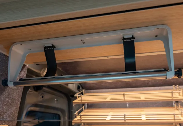 HUMER BACK-MASTER 320 Ablage