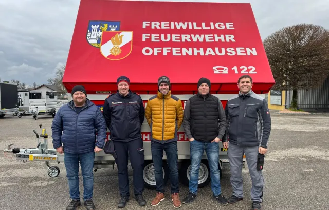 HUMER Sonderbau Pritschenhochlader
