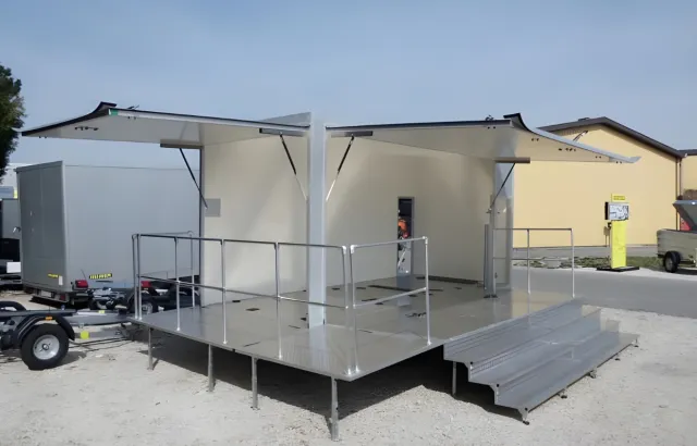 Gebrauchte Promotionanhänger von HUMER