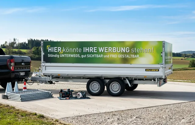 Anhänger zur rollenden Werbefläche