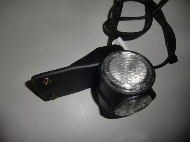 Umrissleuchte LED Superpoint III pende li rot/weiß