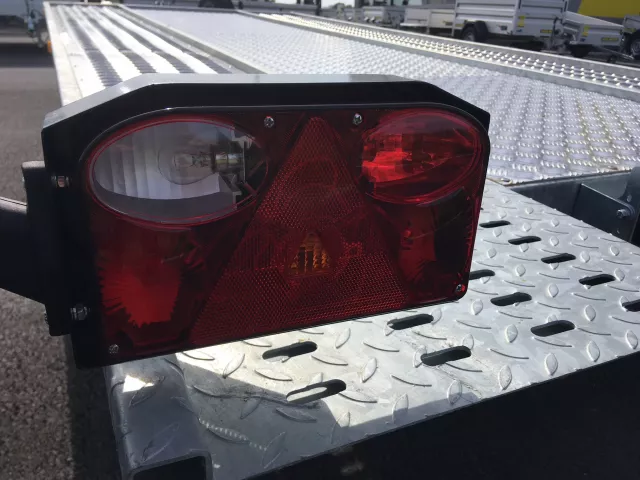 Heckleuchte Raceliner Bajonet 6 Polig-LINKS