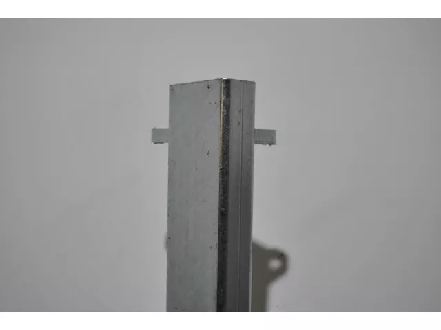 Eckrunge versenkter Verschl 350 mm re vo+li hi  UN