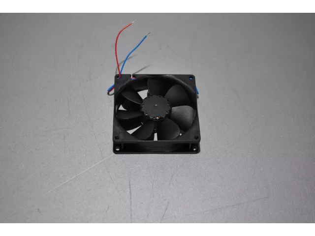 Lüfter 12V
