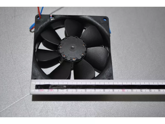Lüfter 12V