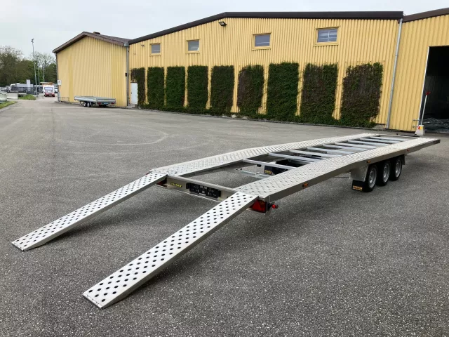 Auto/Multi-Transporter Speedy Aluminator Duo 800x215 3500 kg 13" dreiachs