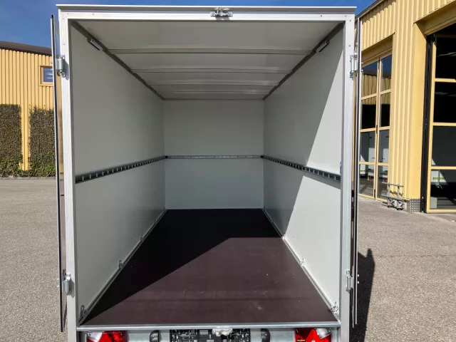 Kofferanhänger KL Türe 425x175x194 2600kg/14