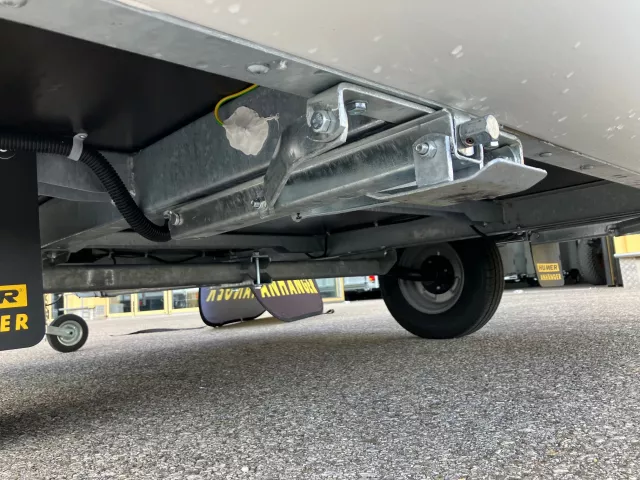 Verkaufsfahrzeuge MICROLINER 230 Basis