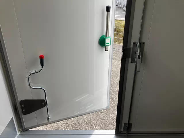 Kühlkofferanhänger Cool Maxx 3034 340x175x190 3000 kg 14 "