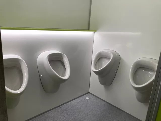 Verkaufsfahrzeuge FTT 460 Toilettenanhänger wf Komfort