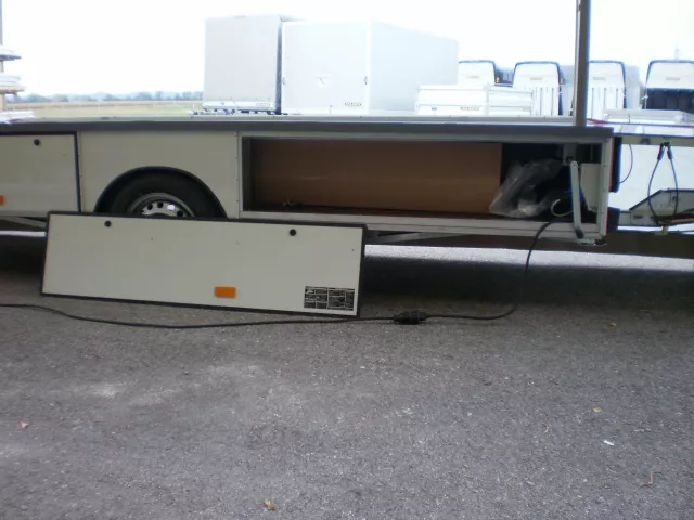 Marktstand Außensteher Marktanhänger 300-340 950 kg