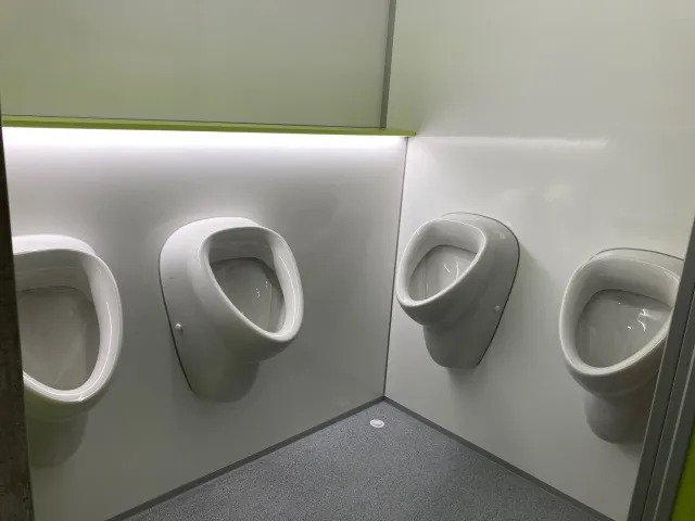 Verkaufsfahrzeuge FTT 460 Toilettenanhänger wf Komfort