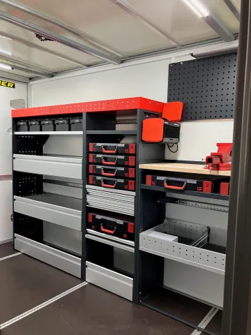 Kofferanhänger KL Türe 304x156x194 2000kg/13 Neu 2021