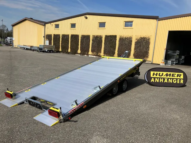 Auto/Multi-Transporter Humer Spielberg 474x209 3500 kg 13"