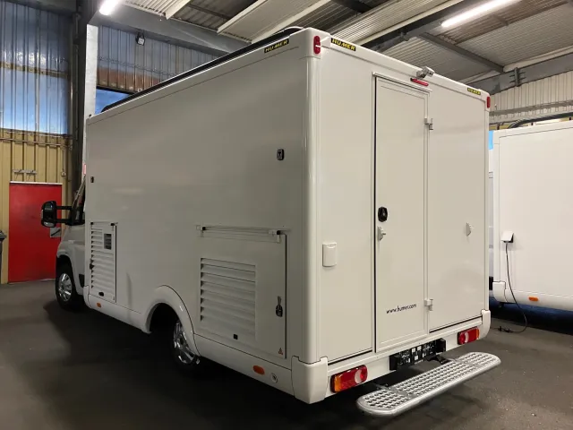 Verkaufsfahrzeuge FRESH-MASTER® 380