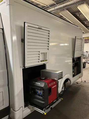 Verkaufsfahrzeuge FRESH-MASTER® 380