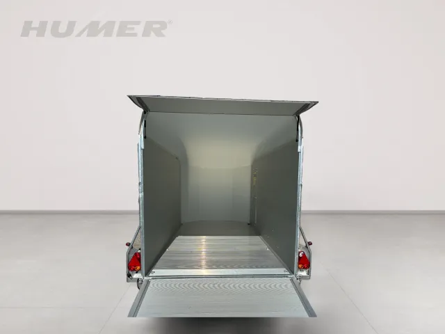 Roadster Alu/Tür 700 Pullmann 2600 kg 13"