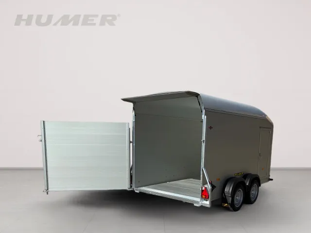 Roadster Alu/Tür 700 Pullmann 2600 kg 13"