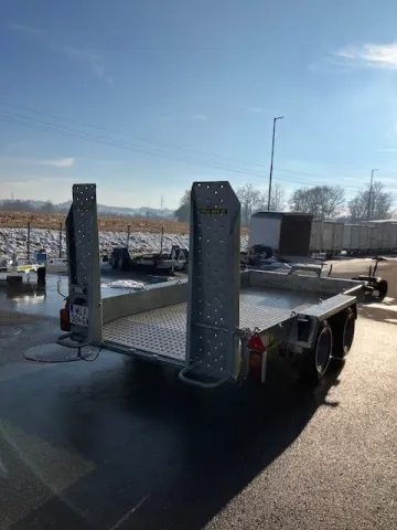 GH126 366x184 Rampe 3500 kg 13"