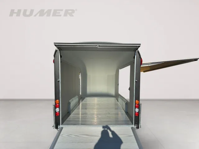 Roadster Alu/Tür 900 Pullmann 3500 kg 13"