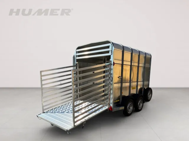 TA510G10 Vieh Rampe 311x178x212 3500 kg 16"