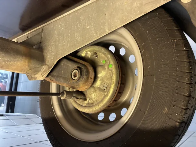 Alu 249x139x35 1300 kg 14"