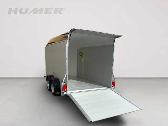 Roadster Alu/Tür 700 Pullmann 2600 kg 13"