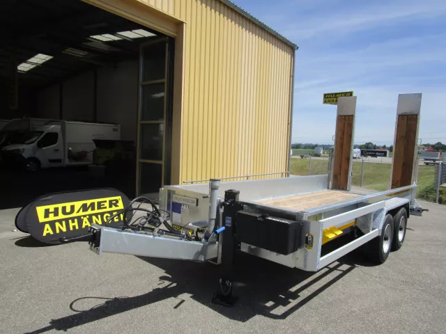 TT Räder neben der Ladefläche DETT105VZ-5500