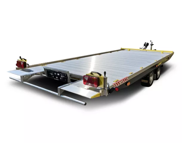 HUMER Autotransporter Spielberg