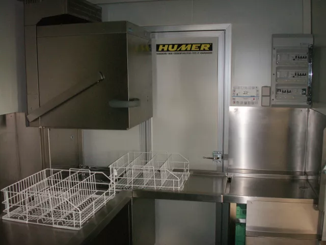 HUMER Geschirrmobil Typ KP