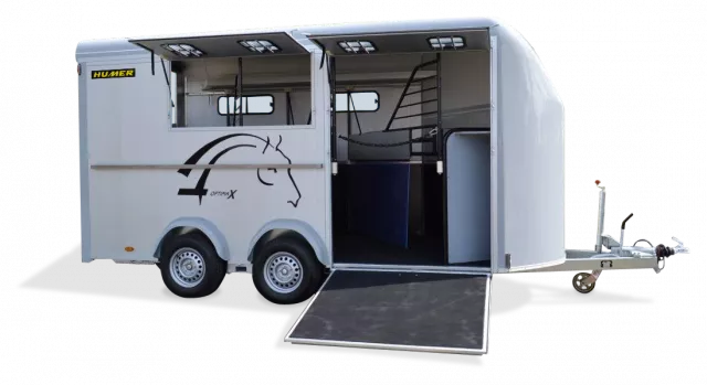 CHEVAL by HUMER 3 Pferdeanänger Typ Minimax