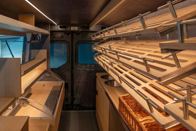 HUMER BACK-MASTER 320 Ablage