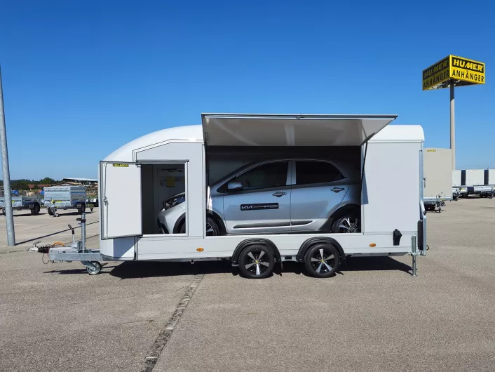 HUMER Autotransporter Roadster